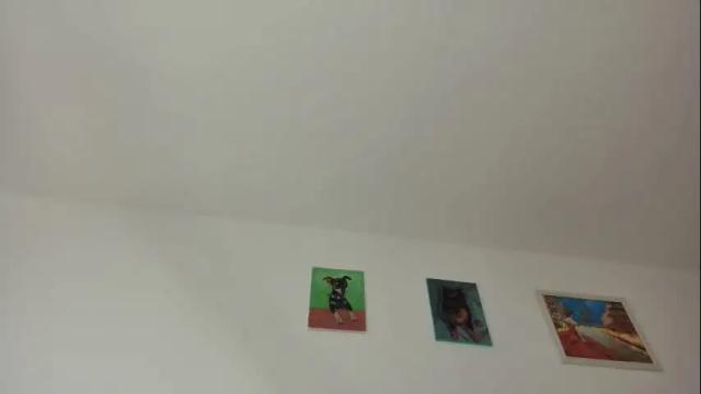 Image 10 of lelena1319 Stream on Chaturbate on 1 month ago