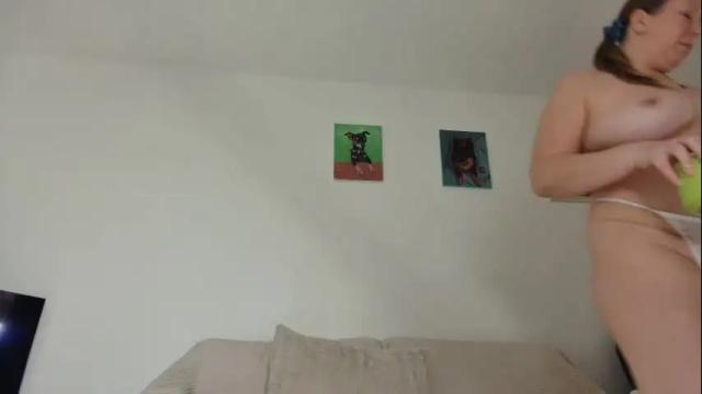 Image 12 of lelena1319 Stream on Chaturbate on 1 month ago