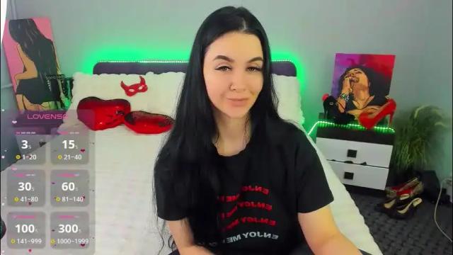 Image 8 of lellitclark Stream on Chaturbate on 2 months ago