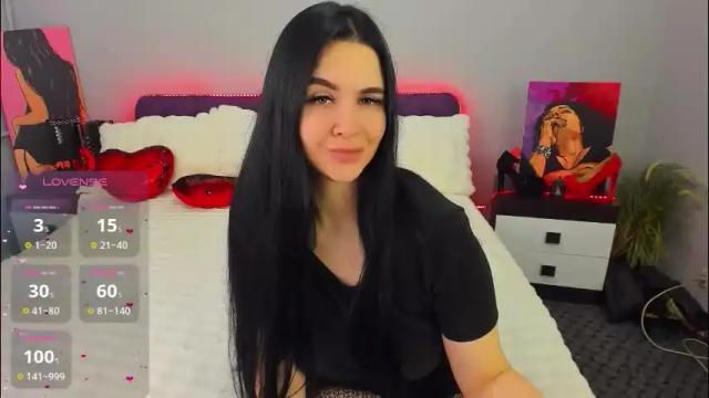 Image 3 of lellitclark Stream on Chaturbate on 1 month ago