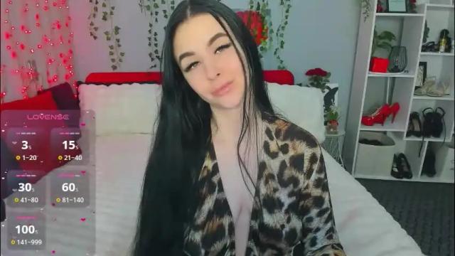 Image 11 of lellitclark Stream on Chaturbate on 1 month ago