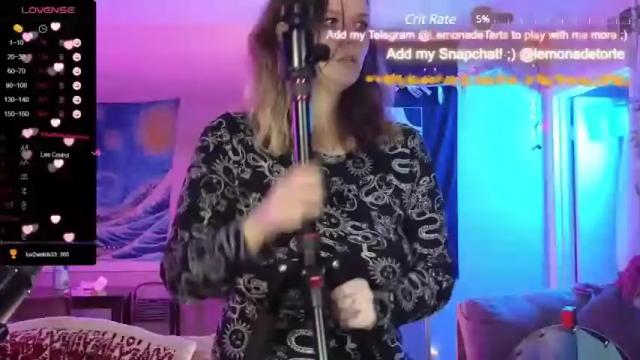 Image 4 of lemonadetarts Stream on Chaturbate on 17 months ago