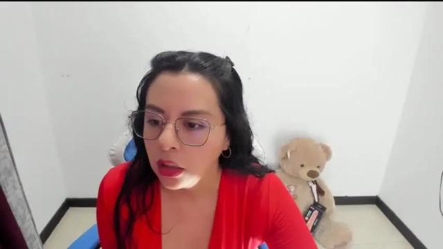 Image 12 of lemondoll497353 Stream on Chaturbate on 16 months ago