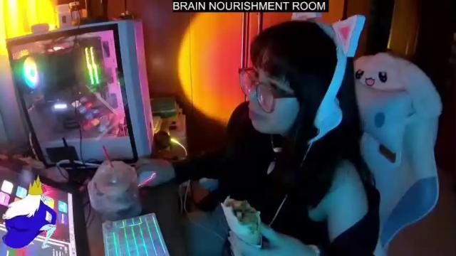 Image 3 of lemonylemon679121 Stream on Chaturbate on 21 months ago