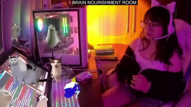 Image 3 of lemonylemon679121 Stream on Chaturbate on 21 months ago