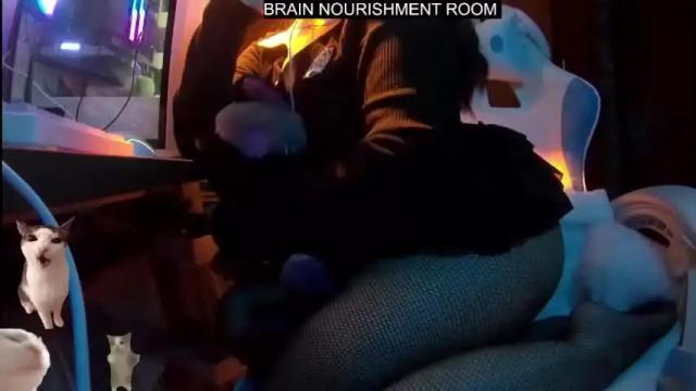 Image 3 of lemonylemon679121 Stream on Chaturbate on 21 months ago