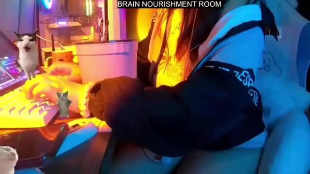 Image 2 of lemonylemon679121 Stream on Chaturbate on 21 months ago