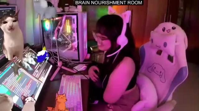 Image 8 of lemonylemon679121 Stream on Chaturbate on 20 months ago