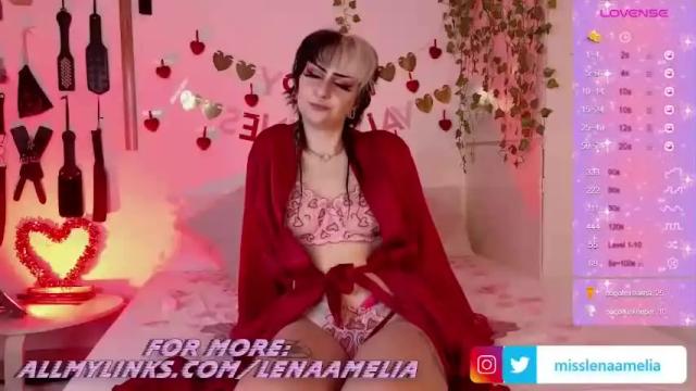 Image 6 of lena_amelia Stream on Chaturbate on 17 months ago