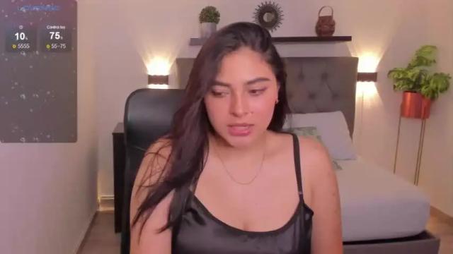 Image 2 of lena_jhons Stream on Chaturbate on 18 months ago