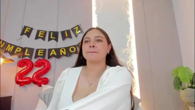 Image 6 of lena_jhons Stream on Chaturbate on 5 days ago