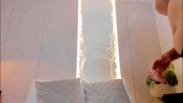 Image 12 of lena_jhons Stream on Chaturbate on 1 month ago