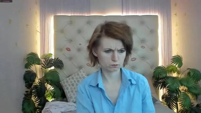 Image 12 of lena_paulles Stream on Chaturbate on 13 months ago