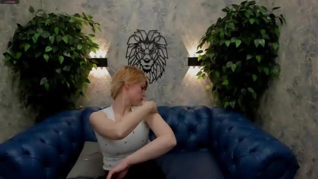 Image 11 of lena_paulles Stream on Chaturbate on 12 months ago