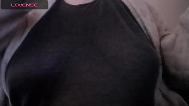 Image 6 of lenagolden Stream on Chaturbate on 1 month ago