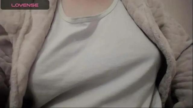 Image 10 of lenagolden Stream on Chaturbate on 1 month ago