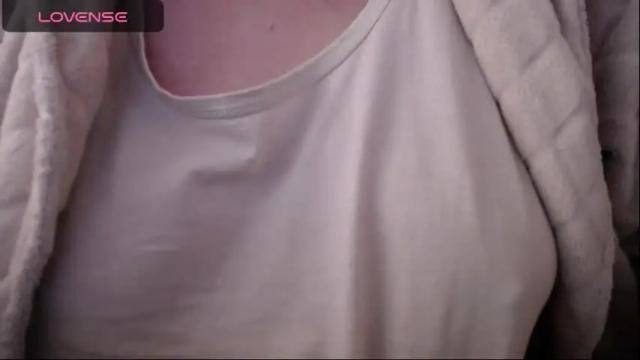 Image 10 of lenagolden Stream on Chaturbate on 1 month ago