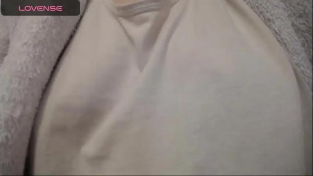 Image 3 of lenagolden Stream on Chaturbate on 1 month ago