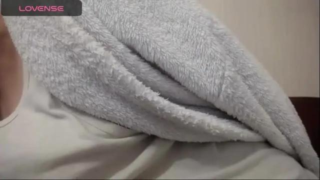 Image 8 of lenagolden Stream on Chaturbate on 1 month ago