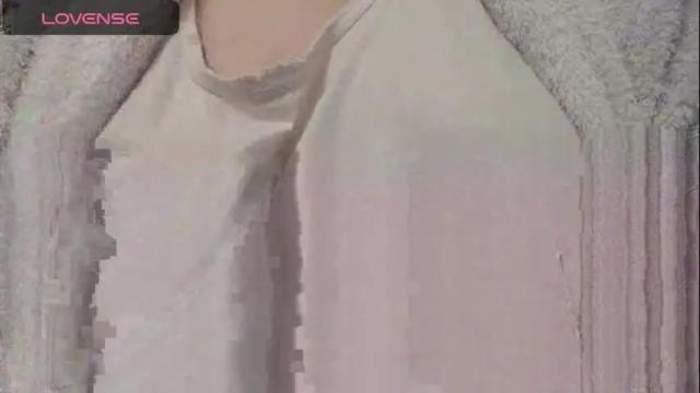 Image 10 of lenagolden Stream on Chaturbate on 1 month ago