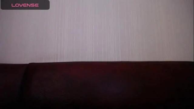 Image 7 of lenagolden Stream on Chaturbate on 10 days ago
