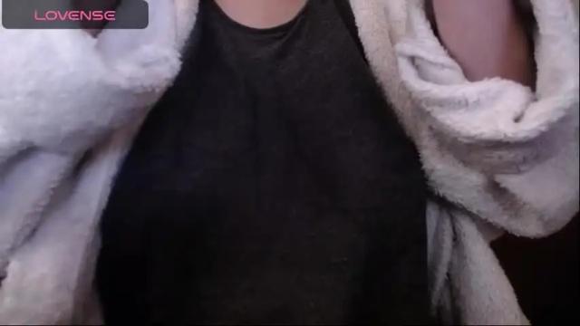 Image 10 of lenagolden Stream on Chaturbate on 8 days ago
