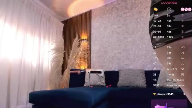 Image 4 of lenah_smith Stream on Chaturbate on 1 month ago