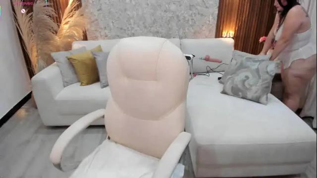 Thumbnail 1, lenah_smith's Stream at Chaturbate, 1 month ago