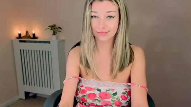 Image 10 of lenamuti Stream on Chaturbate on 6 days ago