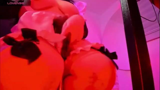 Image 10 of lenasweetx Stream on Chaturbate on 1 month ago