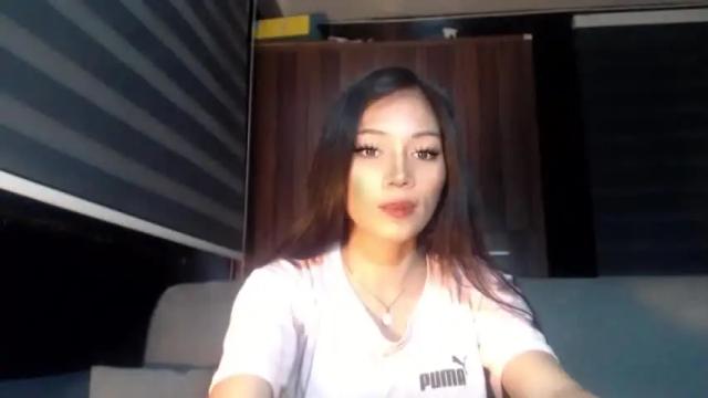 Image 12 of lenepetit_69 Stream on Chaturbate on 17 months ago