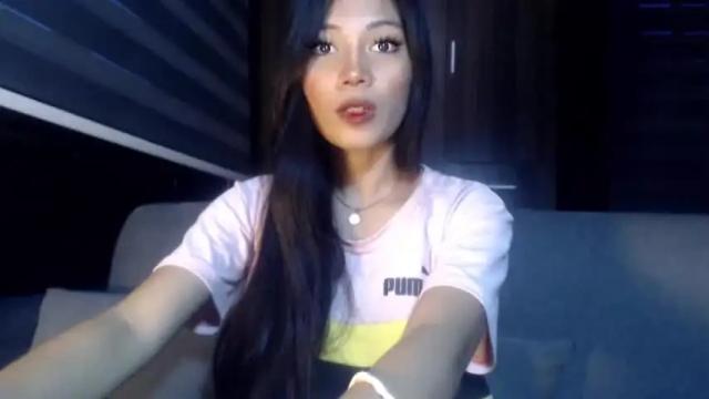 Image 8 of lenepetit_69 Stream on Chaturbate on 17 months ago