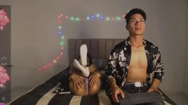 Image 3 of lenfer_doux Stream on Chaturbate on 15 months ago