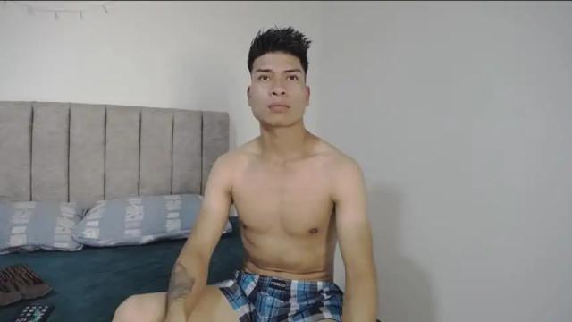 Image 6 of lenfer_doux Stream on Chaturbate on 15 months ago