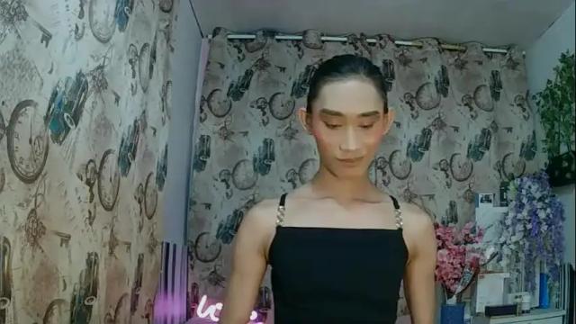 Image 3 of lennonxshit Stream on Chaturbate on 3 days ago
