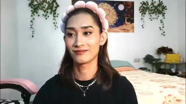 Image 2 of lennonxshit Stream on Chaturbate on 23 days ago