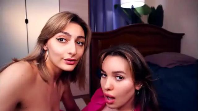 Image 12 of lenoimacyt Stream on Chaturbate on 1 month ago