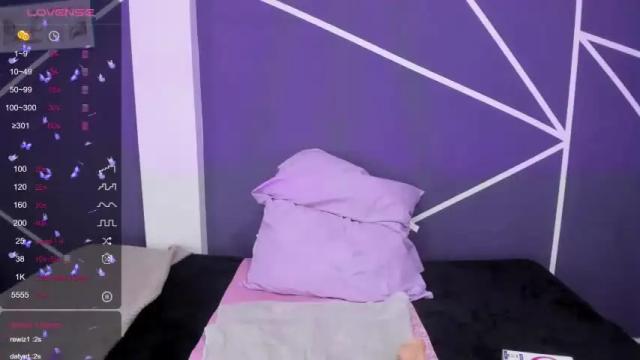 Image 12 of leny_ks_ Stream on Chaturbate on 14 months ago