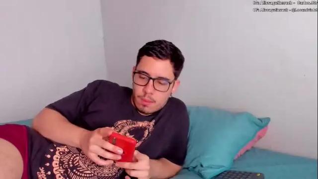 Image 2 of leoandviolet Stream on Chaturbate on 23 days ago
