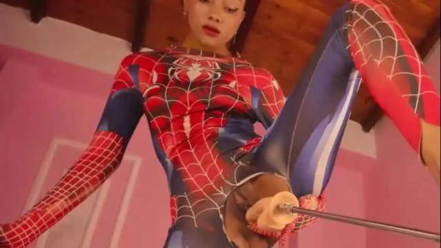 Image 11 of leodovina_16 Stream on Chaturbate on 2 days ago