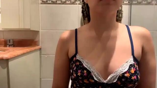 Image 4 of leonamilazzo Stream on Chaturbate on 20 months ago