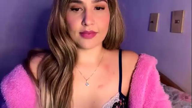 Image 4 of leonamilazzo Stream on Chaturbate on 7 days ago