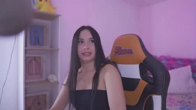 Image 7 of leonela_sam Stream on Chaturbate on 15 months ago