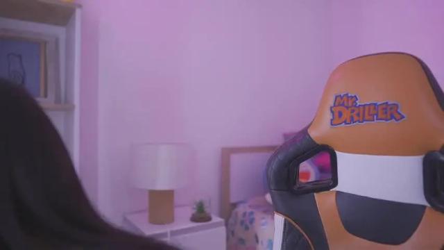 Image 8 of leonela_sam Stream on Chaturbate on 15 months ago