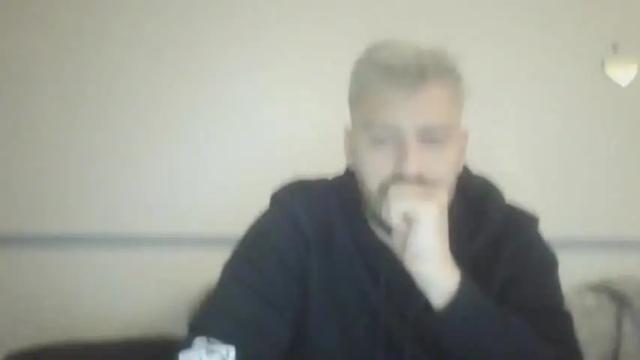 Image 2 of lepetitfeet Stream on Chaturbate on 17 months ago