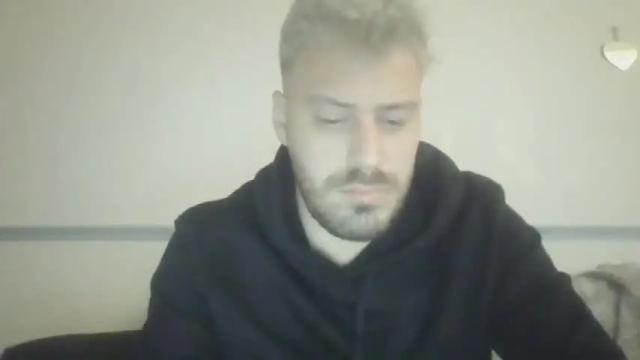 Image 3 of lepetitfeet Stream on Chaturbate on 17 months ago