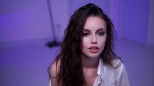 Image 7 of lesaismore Stream on Chaturbate on 29 days ago