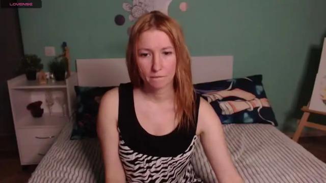 Image 3 of lesanamagic Stream on Chaturbate on 20 months ago