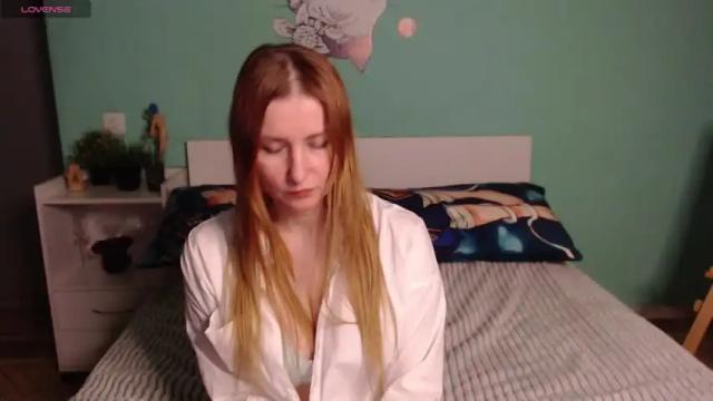 Image 10 of lesanamagic Stream on Chaturbate on 16 months ago