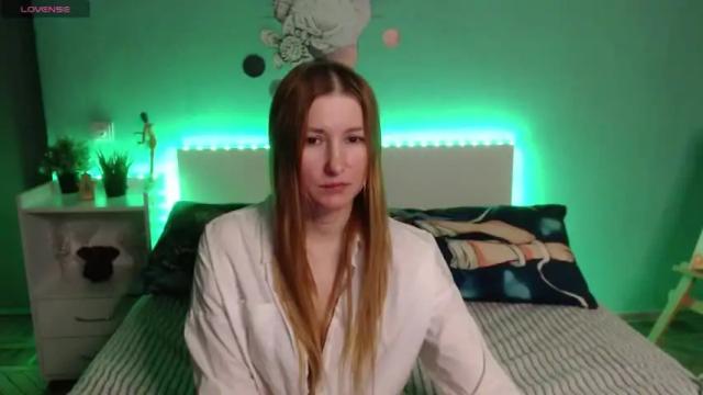Image 12 of lesanamagic Stream on Chaturbate on 15 months ago